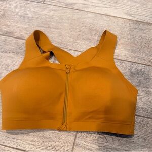 Lululemon Enlite bra 34DD